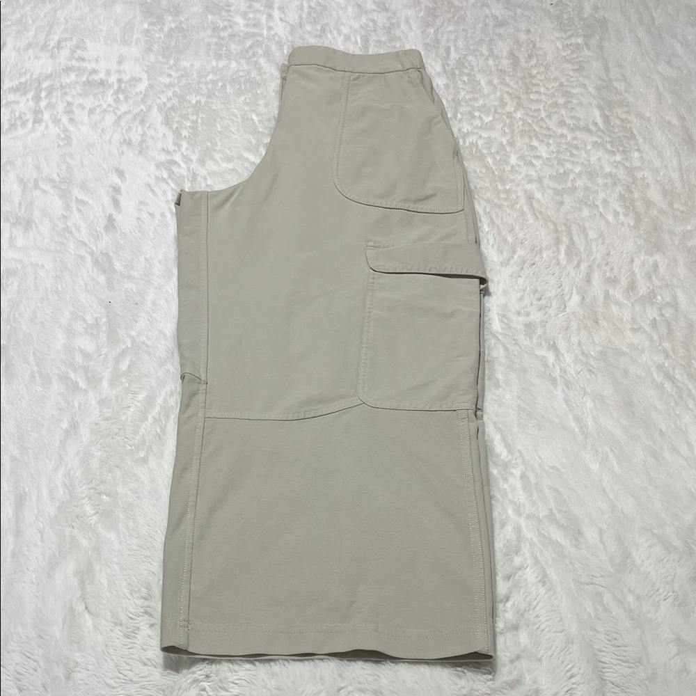 Lululemon Athletica Tan Capris